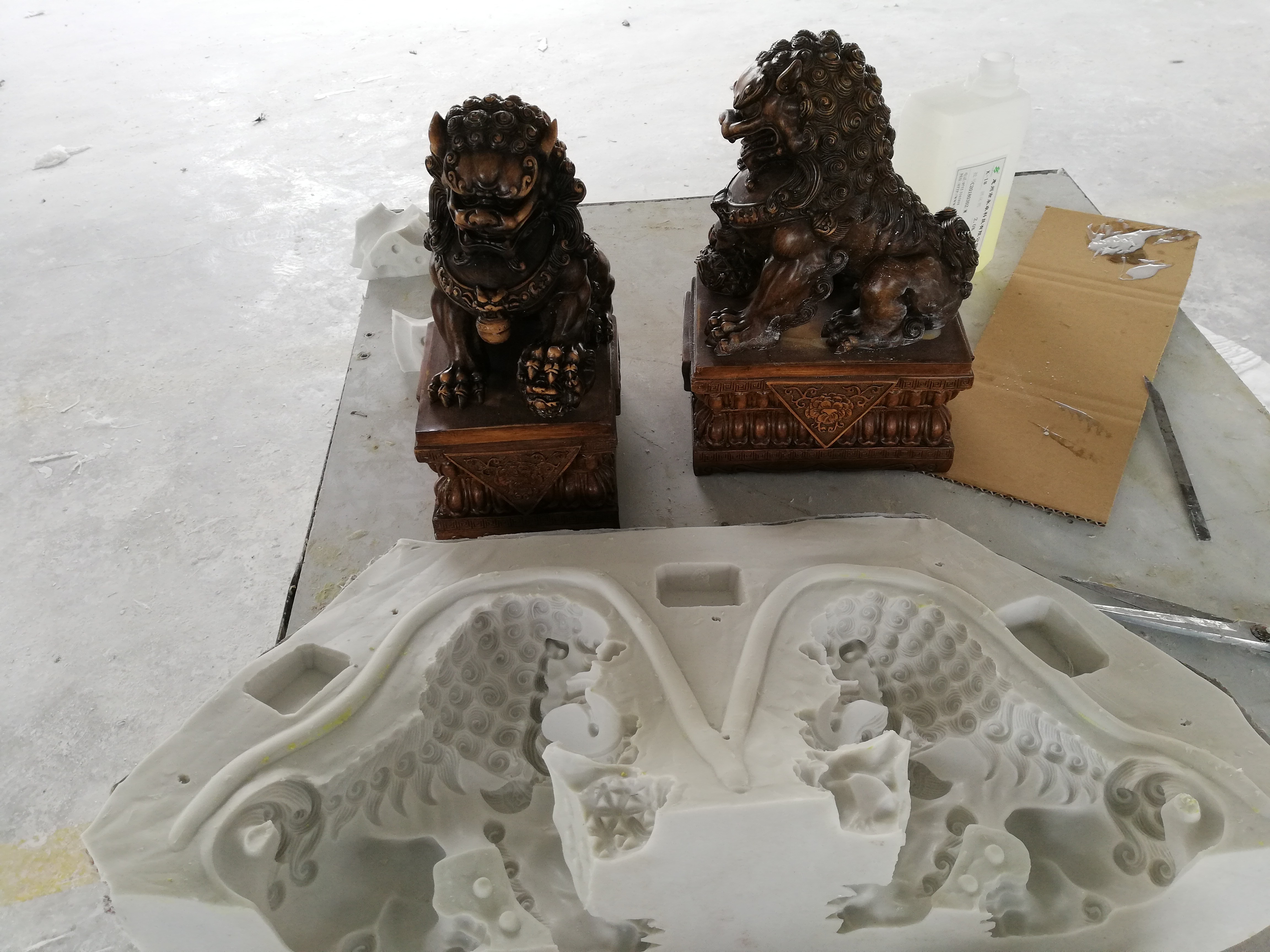 模具硅膠翻模樹脂工藝品出現燒模情況怎么辦 ？